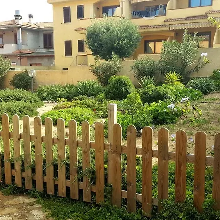 Gardenhouse Apartmán Lu Bagnu